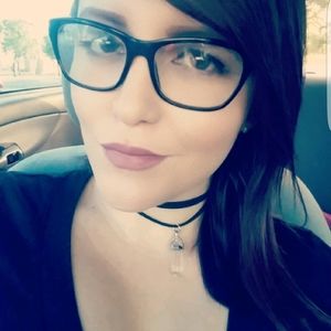 Meet your Posher, Irene